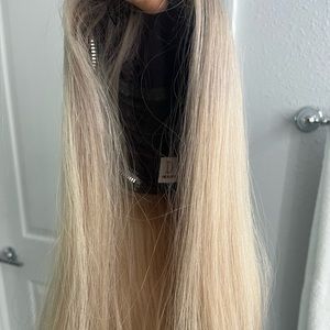 Debras Enchated Beautiful Hair Topper 24”